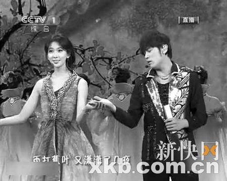 林志玲成春晚史上最贵“花瓶”