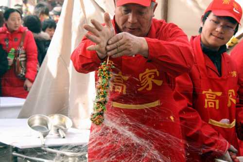 2011年青岛海云庵糖球会开幕
