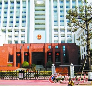 亿万富婿月给2千元养老 丧女父母怒索6千万遗产