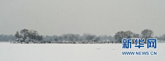 北京迎来今冬最长最大降雪(组图)
