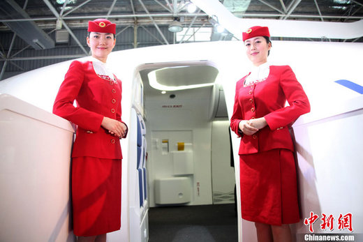 中国C919客机已获百架订单 兼顾国内国际市场