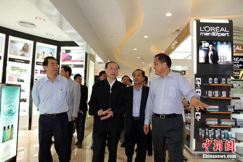 海南将开展离岛免税政策试点 聚焦三亚免税店