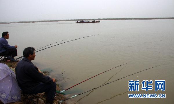 江西中北部普降大雨 鄱阳湖水位逐步回升