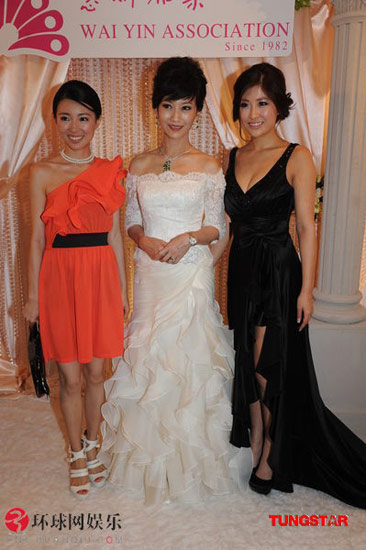 三代港姐冠军聚首 赵雅芝轻松抢镜