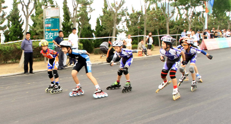 2011年中国(海阳)公路轮滑公开赛开赛