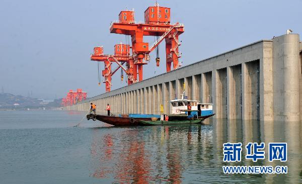 南方旱涝连灾为气候原因造成 非三峡工程