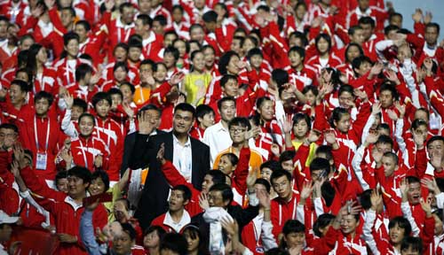 “公益达人”姚明
