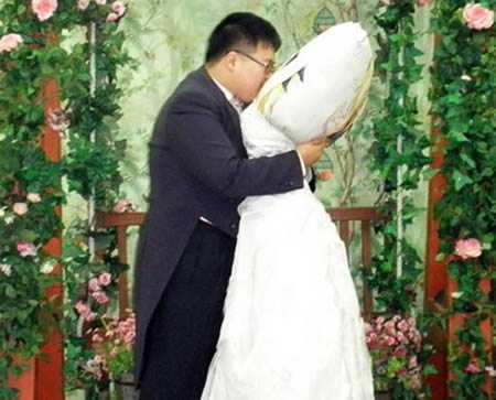 世界10大最诡异婚姻
