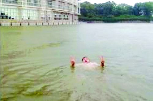 1个月来全国14座城市被淹