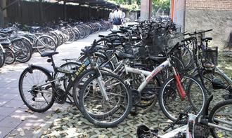 台湾大学校长：支持学生“有目的”的逃课