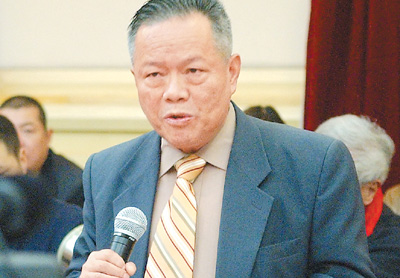 听证专业户回应质疑 称最反感说自己被收买