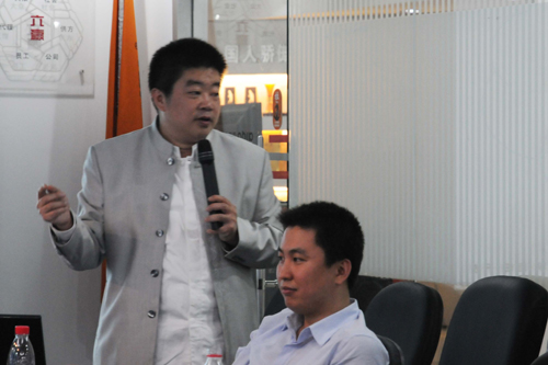 爱国者发布比肩苹果iCloud的aigoCloud云服务