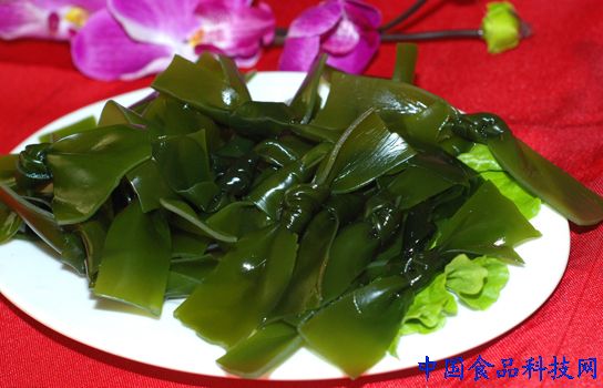 女人的胸部需要“吃”这些食物