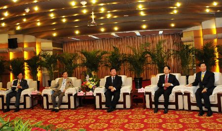 国务院台办副主任孙亚夫在河南漯河会见台商