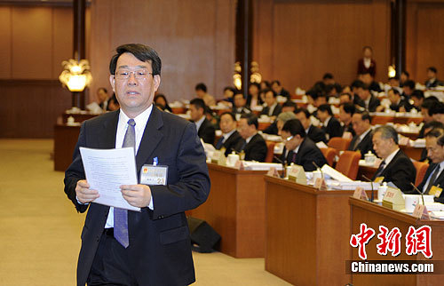 中国拟在身份证中登记指纹信息 能有效保护安全