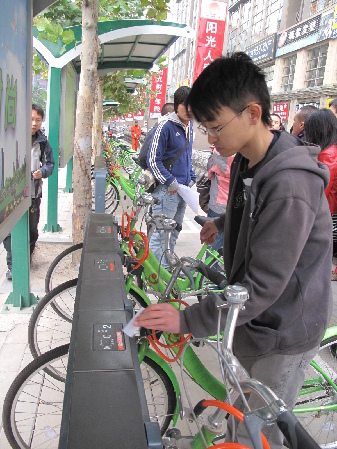 2011年底朝阳区将建设30个网点提供公共自行车服务