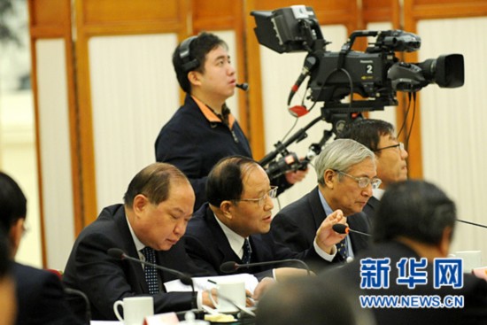 人大常委会专题询问保障房建设管理情况