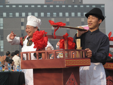 安徽民俗文化‘大戏台’金秋11月亮相铜陵 <BR>——第二届中国安徽民俗文化节开幕