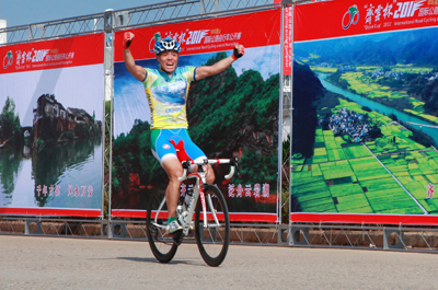 2011年环黄山国际公路自行车公开赛圆满落幕