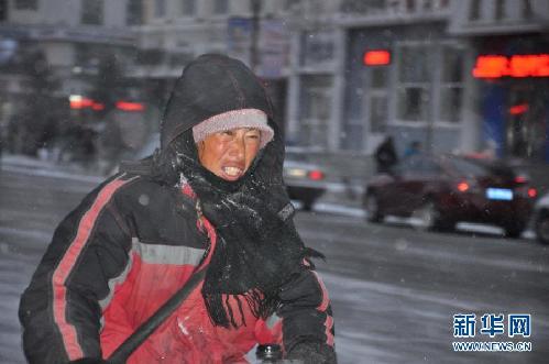 北方多城市降温 部分地区迎来降雪