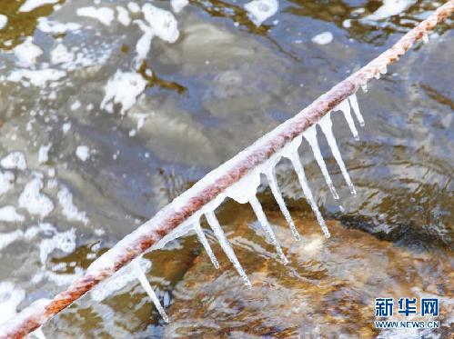 北方多城市降温 部分地区迎来降雪