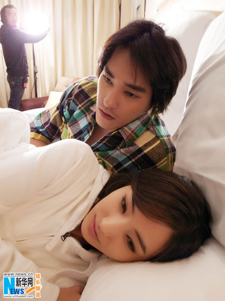 拼前女友时代 蓝正龙韩彩英激情戏吻到嘴肿