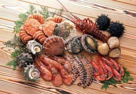 五类食物防治嘴唇干裂(图)