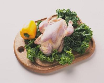 五类食物防治嘴唇干裂(图)