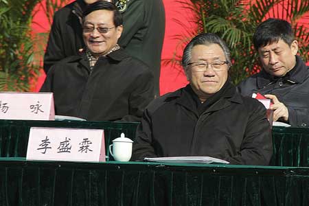 崇启大桥正式通车 苏北通往上海车程缩短百公里