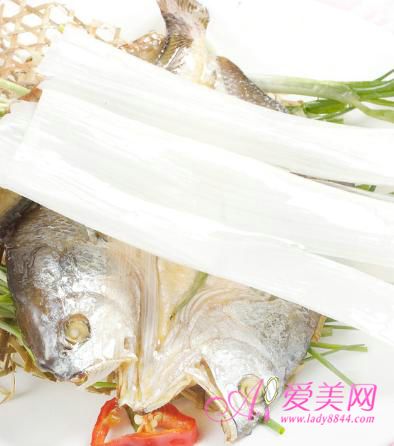 注意！吃鱼多吃6个部位(组图)