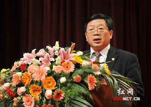 长沙总结“创文”经验 将推动学雷锋活动常态化