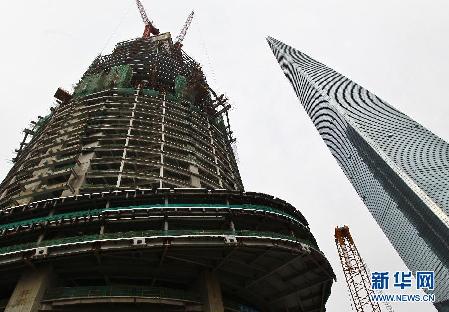中国第一高楼地下结构工程完工