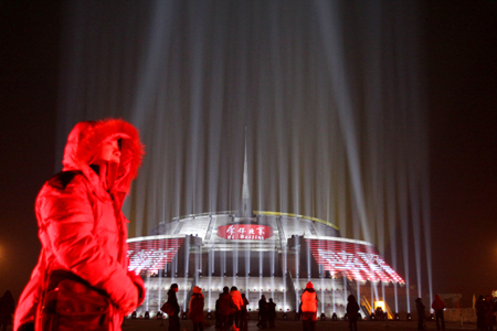 2012元旦夜中华世纪坛华丽变身