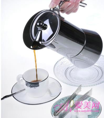 上班族严重透支健康 饮食调节对抗疲劳