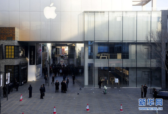 苹果暂停iphone4S在中国内地零售店销售