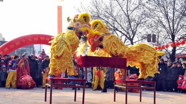 春节去哪？济南大明湖逛庙会(图)