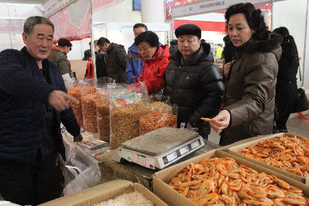 春节假期 济南市民“吃喝玩购”消费53.5亿元