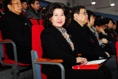 政协郑州市第十二届委员会第四次会议开幕(组图)