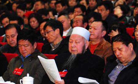 政协郑州市第十二届委员会第四次会议开幕(组图)