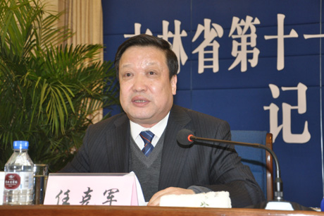 吉林省十一届人大五次会议昨日举行记者招待会