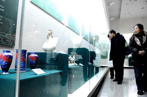 上海历史博物馆馆藏欧洲瓷器在吉林展出