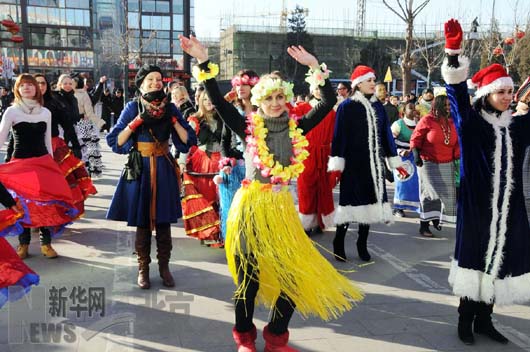 北京平谷区举办欢乐节 弘扬民俗文化