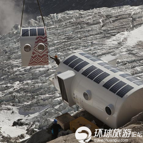 阿尔卑斯山顶的悬空旅馆 你敢住吗？