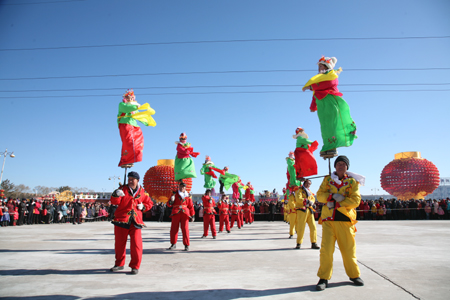 右玉县2012年元宵节文化活动精彩纷呈