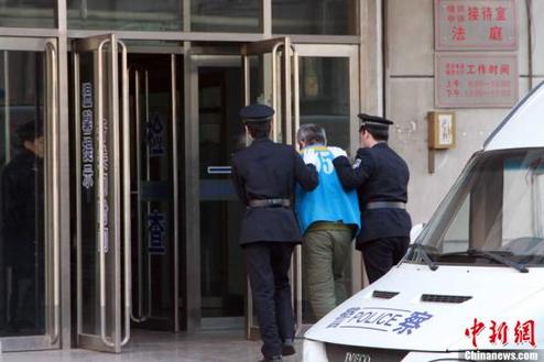 足坛反赌案宣判：杨一民被判10年半 张建强12年