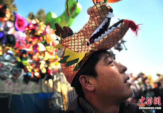 二月二理发寓意好兆头 正月剃头死舅舅 系误读