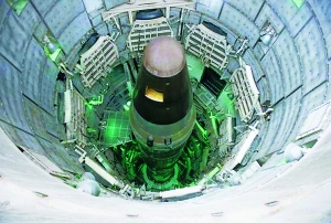 美研制“上帝之杖”太空武器 卫星制导打击地面