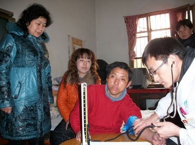 全国“爱耳日”传递爱 播种情