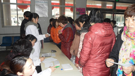 原阳县:232名乡村“女干部”健康过三八节
