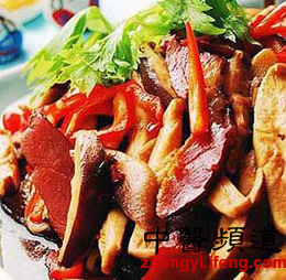 当心！这7种食物让女人越吃越老！